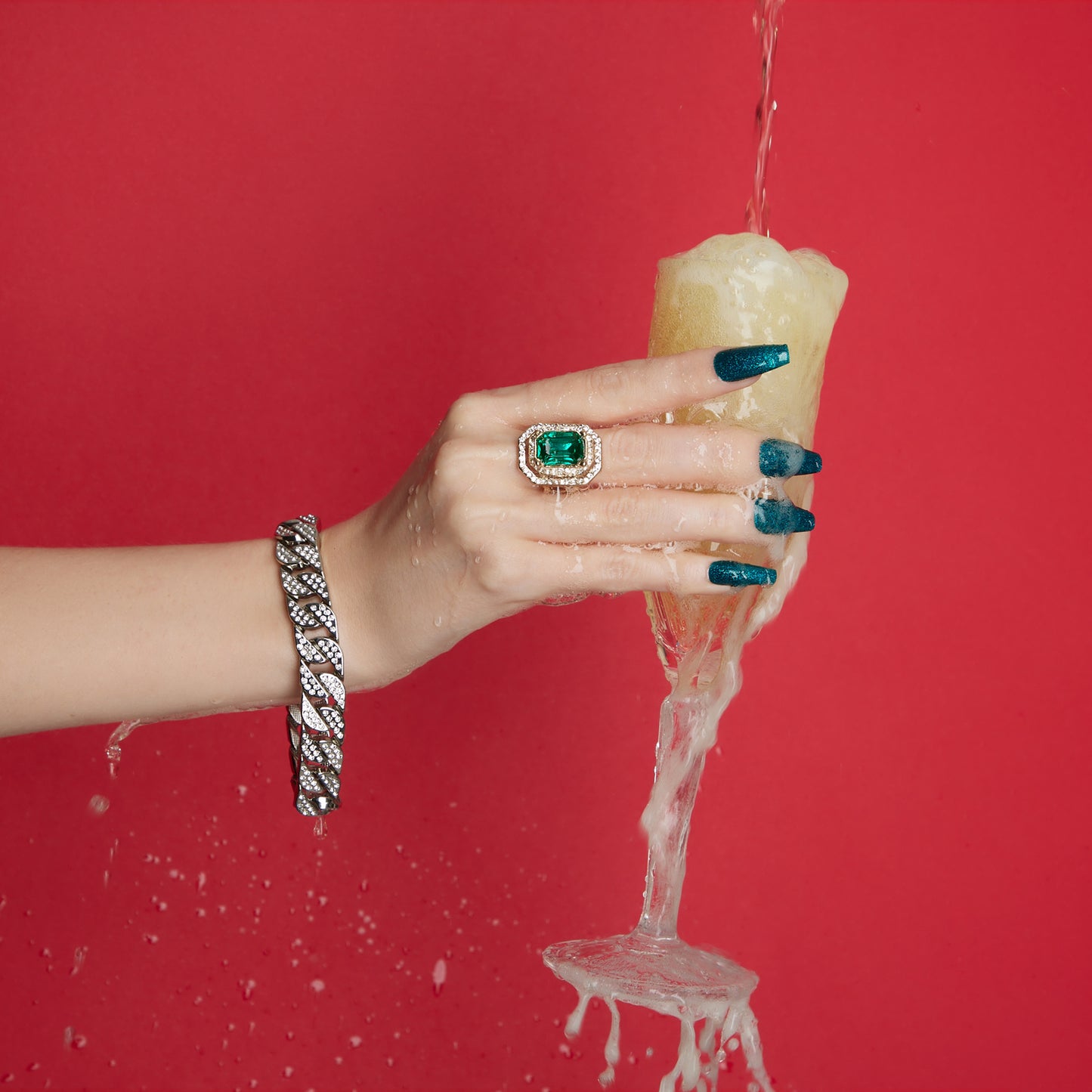 Vernis semi-permanent Mylee - Bauble