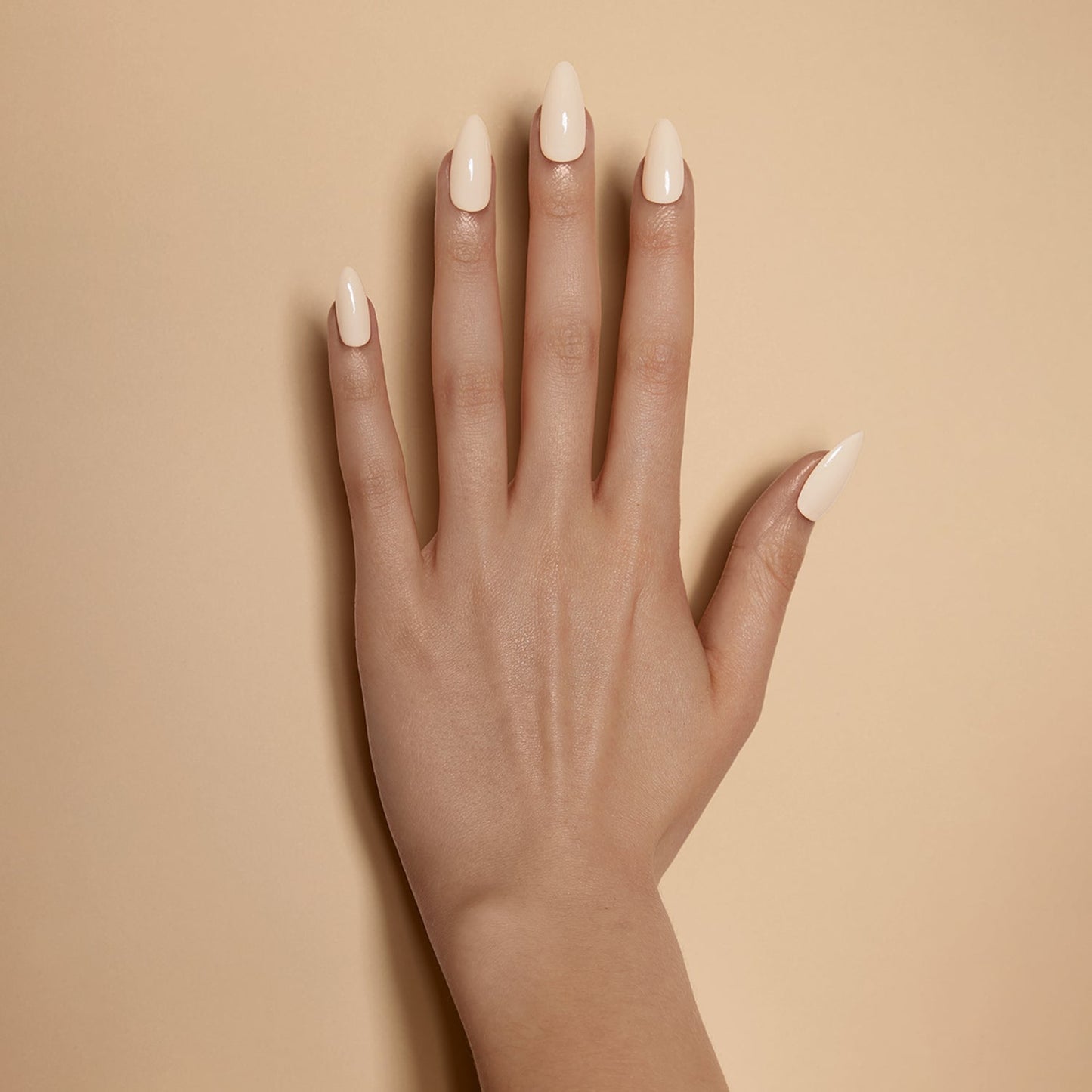 Vernis semi-permanent Mylee - Exposé